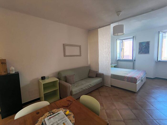 Appartamento monolocale in affitto in Piazza di Sarzano, Molo, Genova