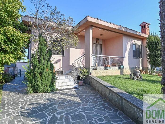 Casa trilocale in vendita in Genova, Centro, Ghisalba