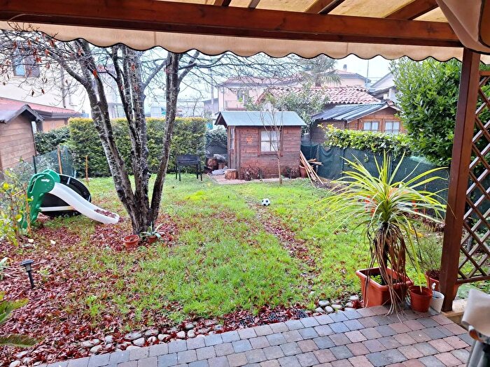 Casa con 5 locali in vendita in Martellago