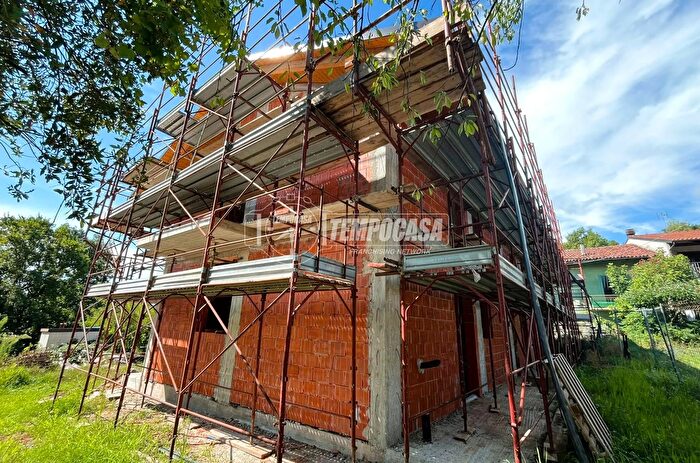 Casa con 5 locali in vendita in Strada Ruata Asciutta, Cumiana