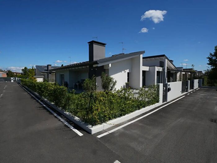 Casa quadrilocale in vendita in Via Rita Levi Montalcini, San Giovanni In Persiceto