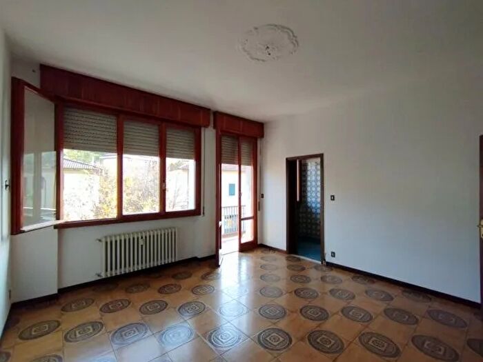 Appartamento con 5 locali in vendita in Viale Stazione Porretta Terme, Alto Reno Terme