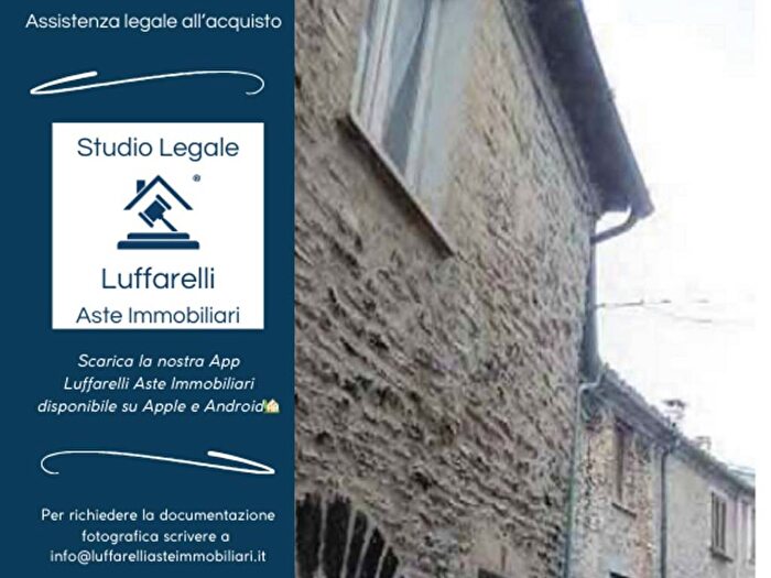 Appartamento con 6 locali in vendita in Via del Forno, Centro, Fossato di Vico