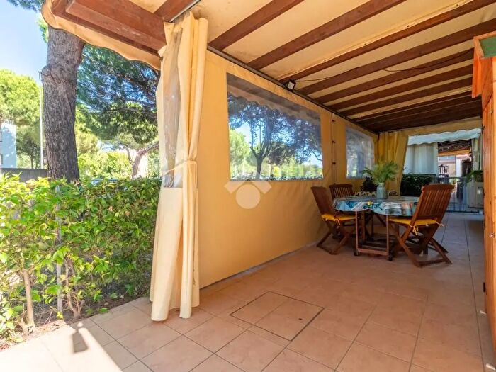 Appartamento quadrilocale in vendita in Via Petronio, Cervia
