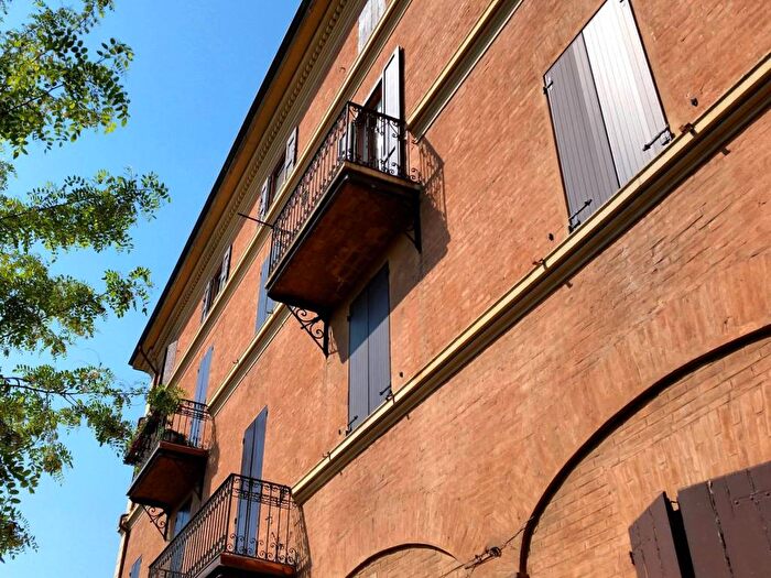 Appartamento trilocale in affitto in Via Giuseppe Massarenti, Massarenti, Bologna