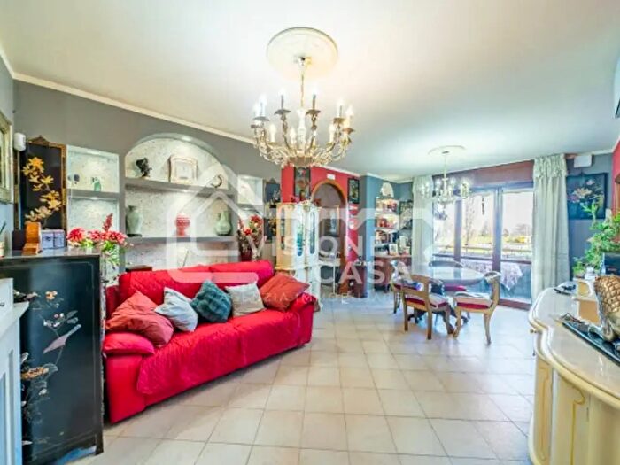 Appartamento trilocale in vendita in Via del Chionso, Reggio Emilia