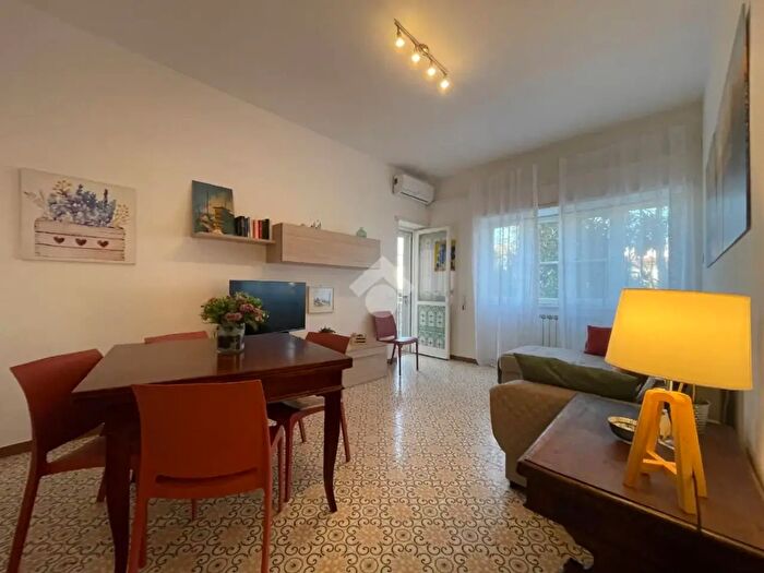 Appartamento trilocale in affitto in Via Lazio, Terracina