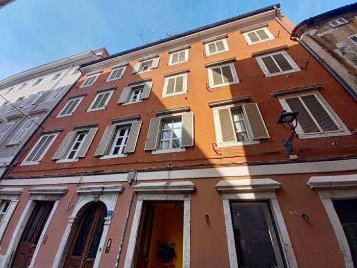 Appartamento bilocale in affitto in Città Vecchia, Trieste