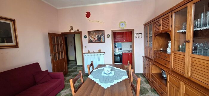 Appartamento con 5 locali in vendita in Via Amendola, Rapolano Terme