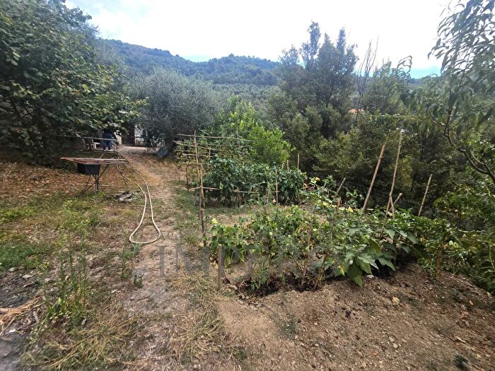 Casa bilocale in vendita in San Gregorio, Dolceacqua