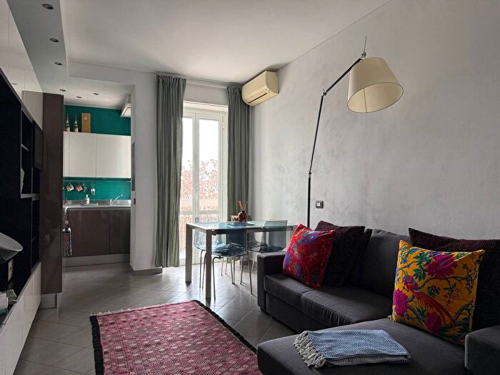Appartamento bilocale in affitto in Ripa di Porta Ticinese, Navigli Darsena, Milano