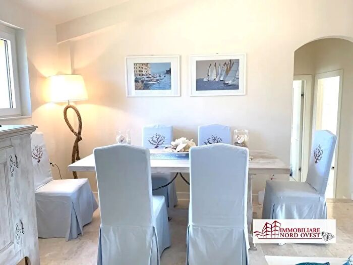 Appartamento trilocale in affitto in Villaggio Marina, Arzachena