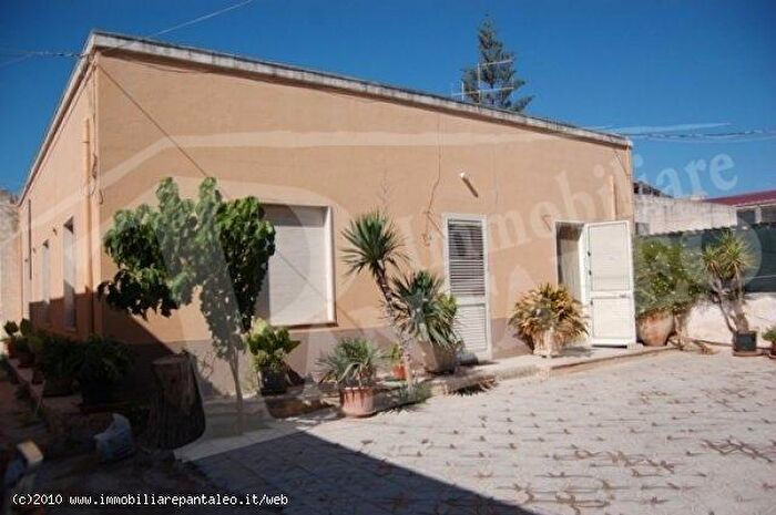 Appartamento trilocale in vendita in Cda Cuore di Gesù Marsala, Marsala