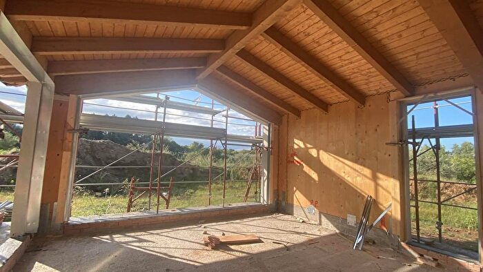 Casa quadrilocale in vendita in Via Victor Hugo, Rho