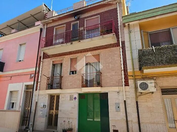 Casa trilocale in vendita in Via Piero Gobetti, Torremaggiore