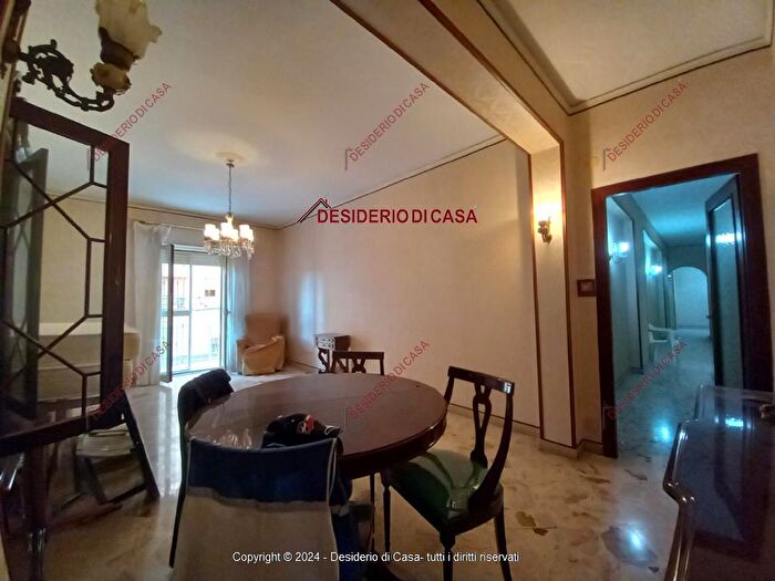 Appartamento trilocale in vendita in Palermo