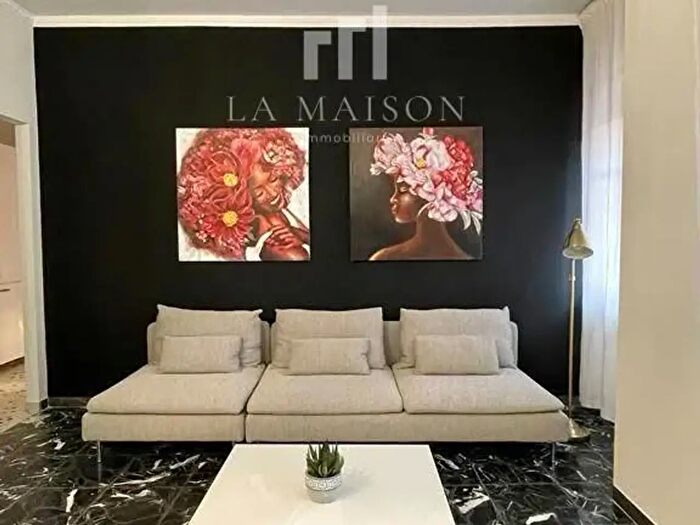 Appartamento con 6 locali in vendita in Via Papa Giovanni XXIII, Campobasso