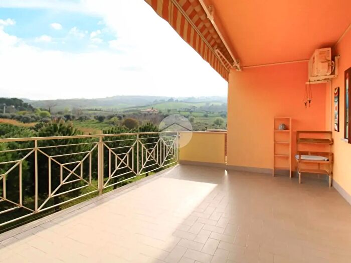 Appartamento trilocale in vendita in Via Russia, Pineto