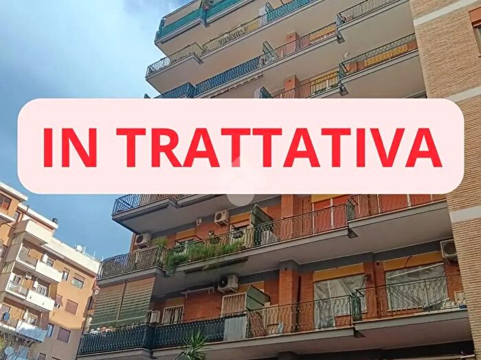 Appartamento monolocale in vendita in Via Ettore Giovenale, Roma