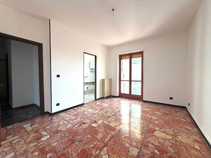 Appartamento trilocale in affitto in Via Cernaia, Centro, Savigliano