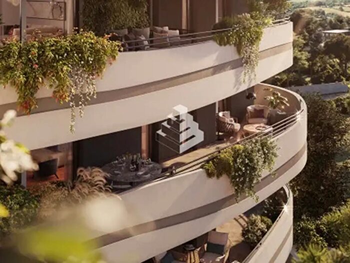 Appartamento quadrilocale in vendita in Via Abebe Bikila, Roma