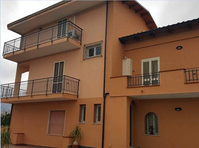 Appartamento bilocale in affitto in Nicastro Sambiase, Lamezia Terme