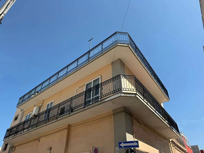 Appartamento quadrilocale in vendita in Via Pecci Adelfia, Adelfia