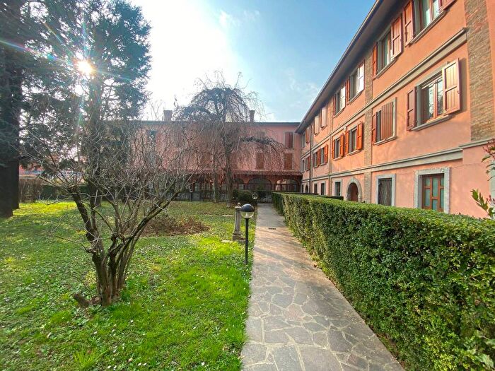 Appartamento bilocale in affitto in Via Giovanni Pascoli, Presezzo