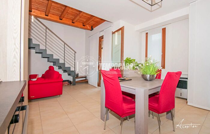 Appartamento quadrilocale in vendita in Via Salvo dAcquisto, Ravarino