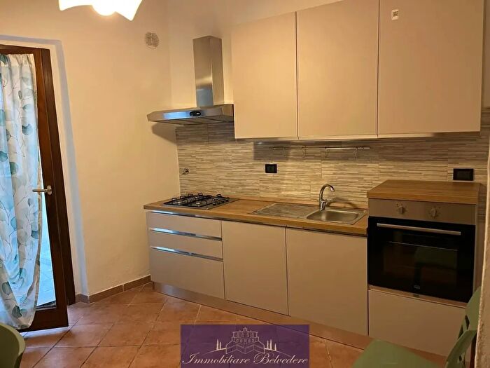 Appartamento trilocale in affitto in Via di Quarto, Firenze