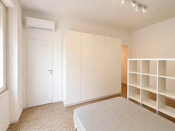 Appartamento bilocale in affitto in Via Ebro, Milano