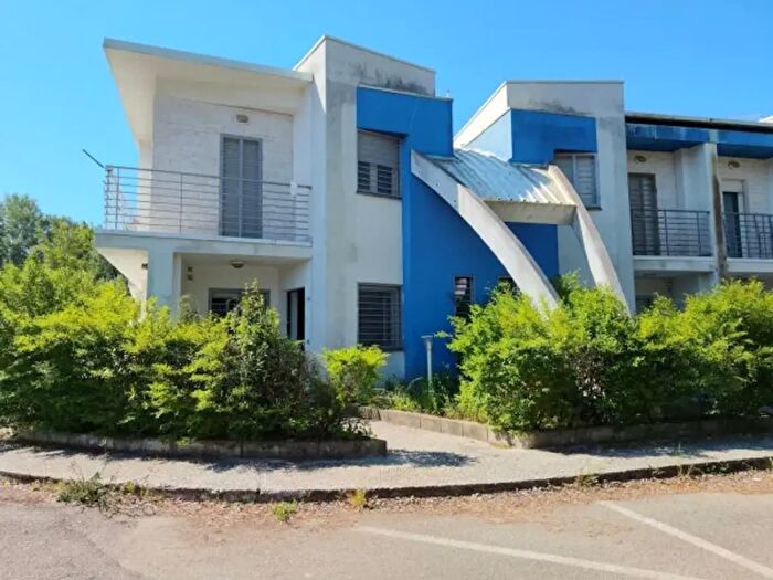 Casa con 5 locali in vendita in Viale Orso Mario Corbino, Rende