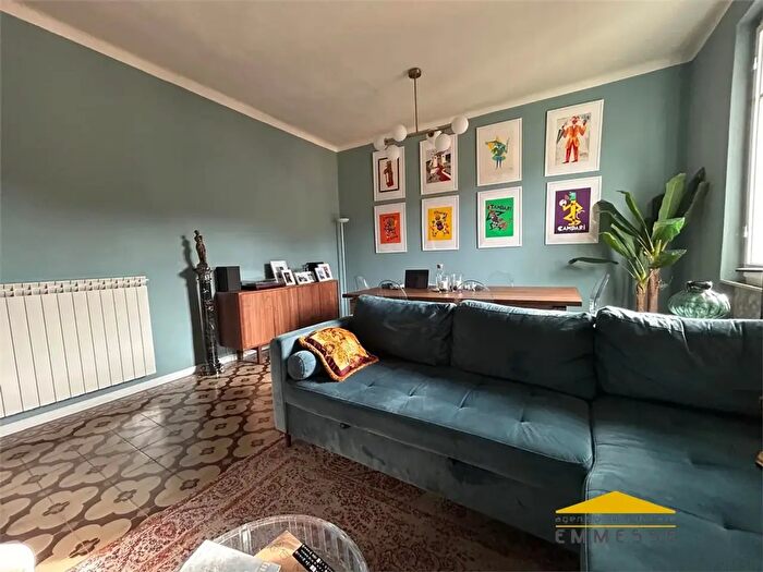 Appartamento quadrilocale in vendita in Carrara