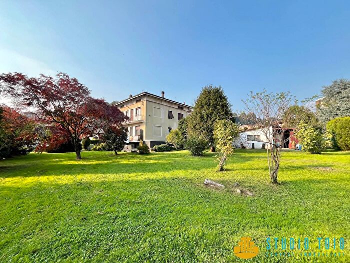 Appartamento con 5 locali in vendita in Tollegno