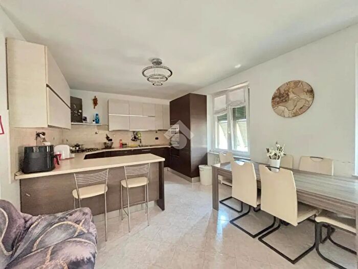 Appartamento quadrilocale in vendita in Via Enrico Mattei, SantOlcese
