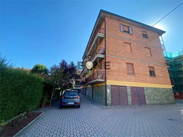 Appartamento quadrilocale in vendita in Modena