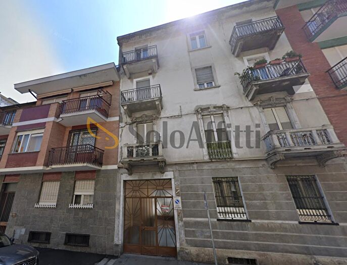 Appartamento bilocale in affitto in Via Crescentino, Torino