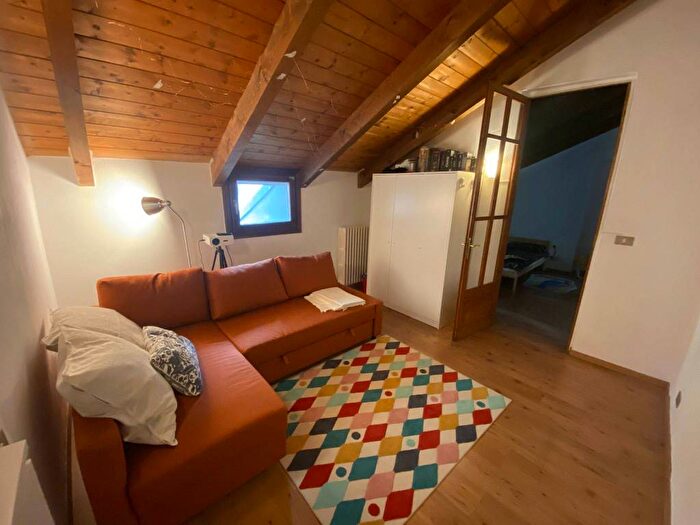 Casa trilocale in affitto in Via Saluzzo, San Salvario Baretti, Torino