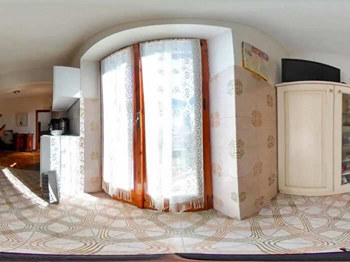 Casa trilocale in vendita in Via Cortonese, Citta Di Castello