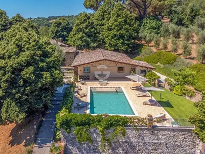 Casa con 6 locali in vendita in Via dei Sarti, Orvieto