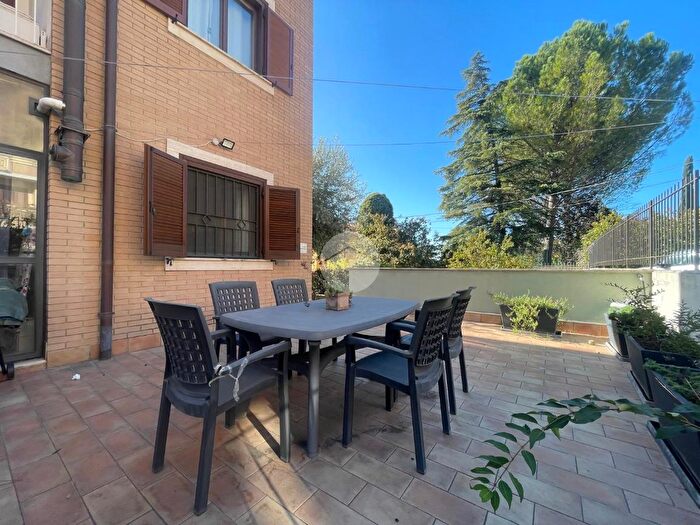 Appartamento bilocale in vendita in Via di Scigliano, Terni