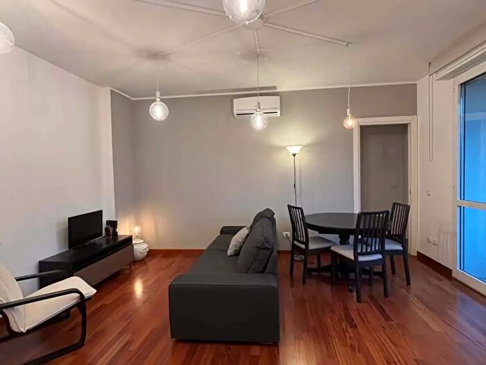 Appartamento monolocale in affitto in Corso Plebisciti, Milano