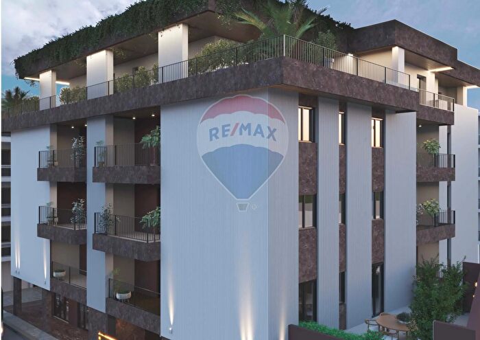 Appartamento trilocale in vendita in Via Ospedale di Venere, Bari