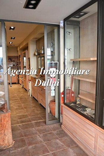 Appartamento trilocale in vendita in Via Roma, Scarperia e San Piero