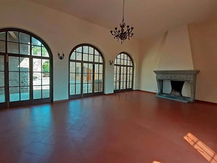 Casa con 8 locali in affitto in Impruneta, Bagno A Ripoli