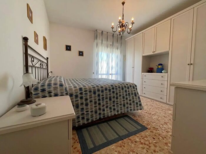 Appartamento quadrilocale in vendita in Ordine di Santo S, Pisa