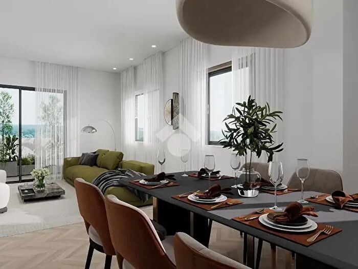 Appartamento quadrilocale in vendita in Via Roma, Sirmione