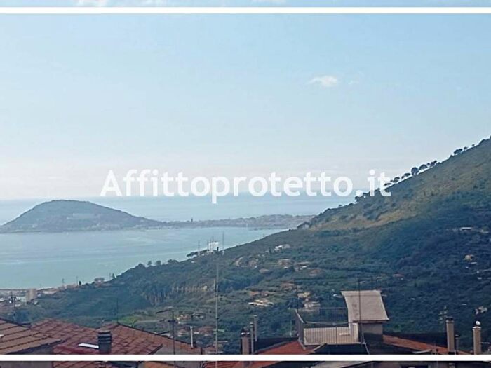 Appartamento quadrilocale in affitto in Via Spirito Santo, Maranola Trivio, Formia