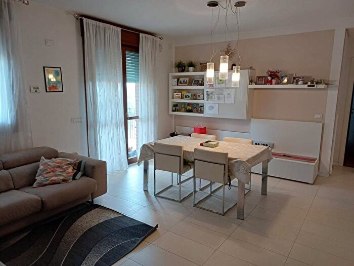 Appartamento trilocale in affitto in Via Paolo Borsellino, Buon Pastore Parco Amendola, Modena