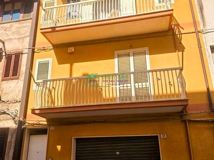 Casa in vendita in Gela